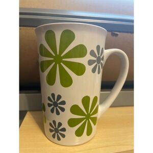 Great Gatherings Retro Floral Latte Mug White Lime Green Gray Daisy Ceramic 6in